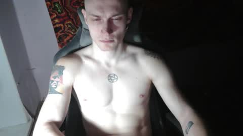 Snapshot of johnny_positive chatting on 11-03-25, 03:57 Johnny online show from 11-03-25, 03:57