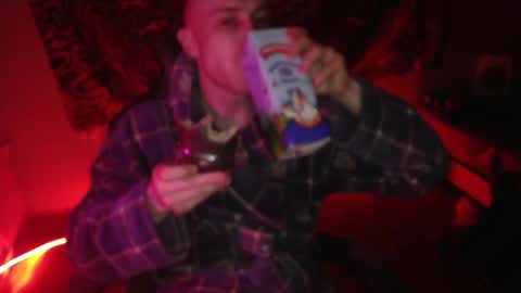 Snapshot of johnny_positive chatting on 11-17-25, 03:51 Johnny online show from 11-17-25, 03:51