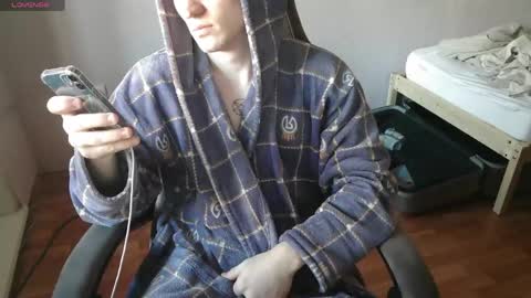 Johnny online show from 04-04-26, 05:06