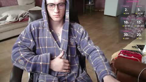 Snapshot of johnny_positive chatting on 05-05-26, 03:14 Johnny online show from 05-05-26, 03:14