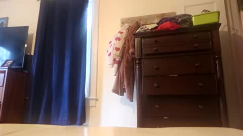 Snapshot of johnnybubba chatting on 11-03-25, 04:41 fattyazzz online show from 11-03-25, 04:41