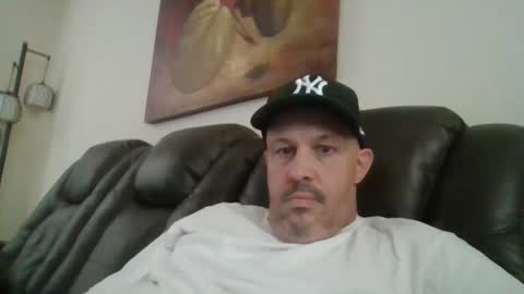 johnnycb7 online show from 09-30-25, 05:40