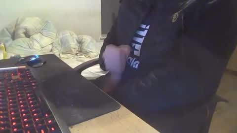 johnot1998 online show from 11-01-25, 01:07