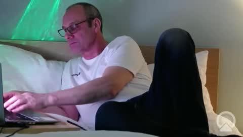 johnpevans online show from 02-21-26, 05:58