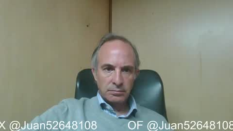 Snapshot of johnq_23 chatting on 05-12-26, 04:04 John online show from 05-12-26, 04:04