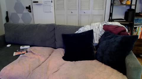 Snapshot of johnresmain chatting on 12-11-24, 05:15 johnresmain online show from 12-11-24, 05:15