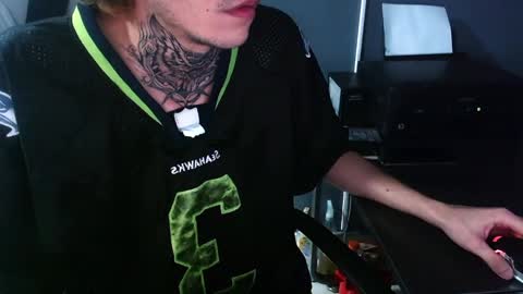 johnsonisaac94  online show from 12-05-24, 06:43