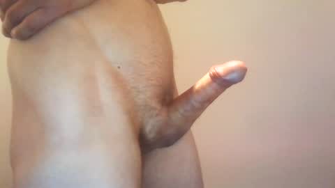 Snapshot of johnv_32 chatting on 06-19-26, 07:12 johnv_32 online show from 06-19-26, 07:12
