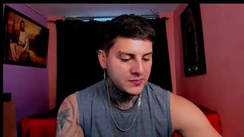 Johny online show from 11-27-25, 07:05