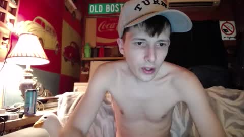 Snapshot of johstondude chatting on 05-27-26, 02:19 Johston online show from 05-27-26, 02:19