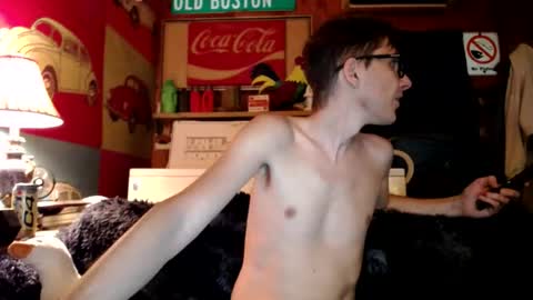 Snapshot of johstondude chatting on 06-13-26, 02:09 Johston online show from 06-13-26, 02:09
