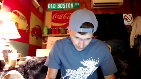 Snapshot of johstondude chatting on 06-20-26, 06:38 Johston online show from 06-20-26, 06:38