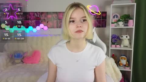 Paula online show from 02-17-25, 09:19