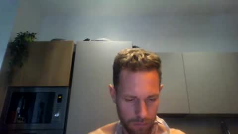 jojo19844 online show from 09-22-25, 10:50