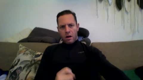 jojo19844 online show from 02-02-26, 06:12