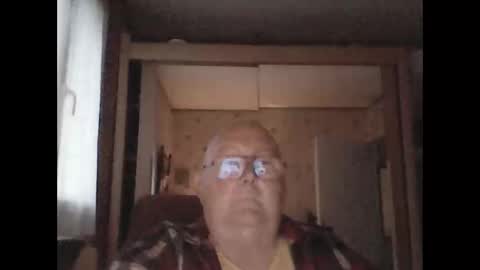 Snapshot of jojo60000529566 chatting on 05-05-26, 06:49 jojo60000529566 online show from 05-05-26, 06:49
