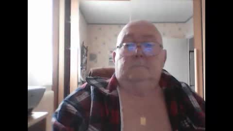 Snapshot of jojo60000529566 chatting on 05-06-26, 06:52 jojo60000529566 online show from 05-06-26, 06:52