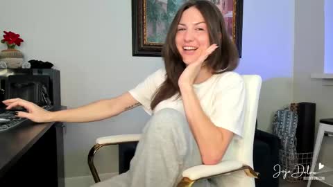    online show from 02-25-25, 08:41