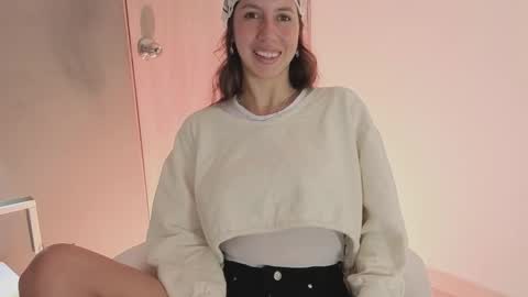 jolie_lov online show from 11-04-25, 01:54