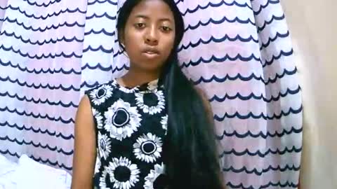 Snapshot of joliekah27 chatting on 09-14-25, 09:25 joliekah27 online show from 09-14-25, 09:25