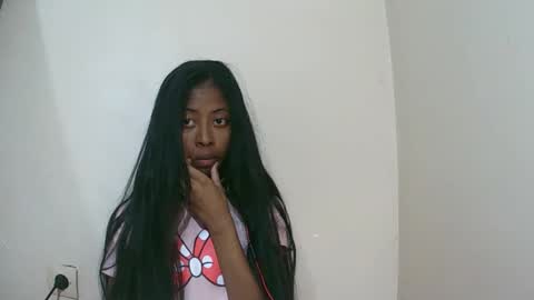 joliekah27 online show from 12-15-25, 10:08