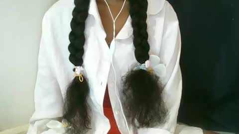 joliekah27 online show from 02-01-26, 08:13