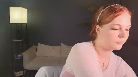 Snapshot of jolly_bean chatting on 06-30-26, 03:13 Polly online show from 06-30-26, 03:13