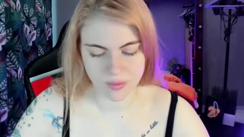 Jolly online show from 01-18-25, 02:58