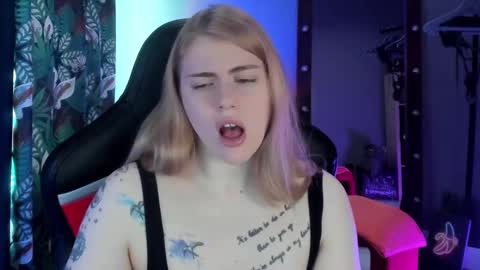 Jolly online show from 03-07-25, 03:08