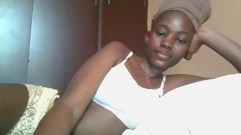 jollynabeb online show from 10-20-25, 01:00