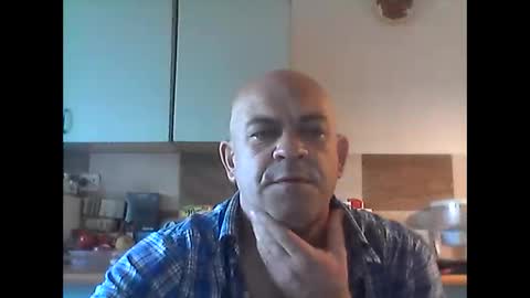 Snapshot of jolmasz30 chatting on 04-30-26, 04:57 jolmasz30 online show from 04-30-26, 04:57