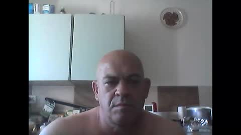 Snapshot of jolmasz30 chatting on 05-27-26, 02:25 jolmasz30 online show from 05-27-26, 02:25
