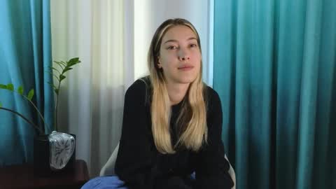 Viola online show from 09-18-25, 11:12