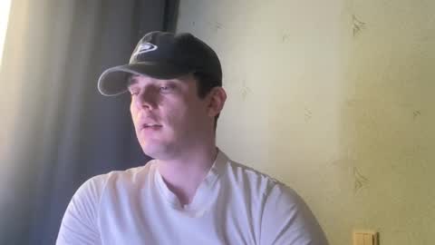 Snapshot of jon3983 chatting on 02-25-26, 11:20 jon3983 online show from 02-25-26, 11:20