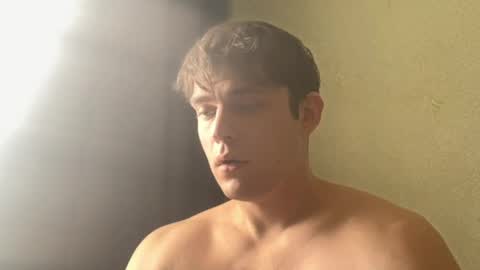 Snapshot of jon3983 chatting on 04-11-26, 08:29 jon3983 online show from 04-11-26, 08:29