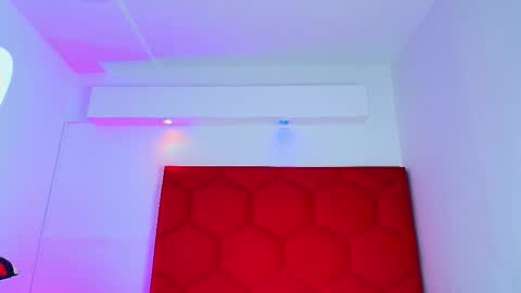 Jonas  online show from 02-26-25, 07:05