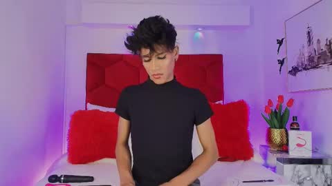 Jonas  online show from 10-02-25, 01:29