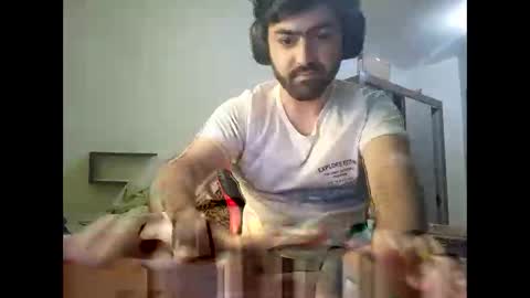 jonasf2525 online show from 11-25-25, 09:15