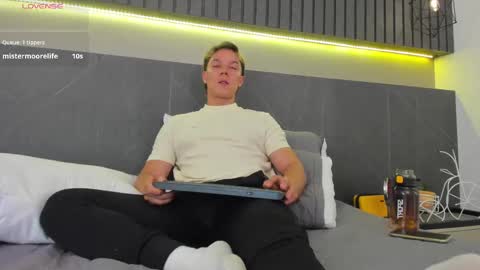 Jonathan Danielss  online show from 02-25-25, 03:05