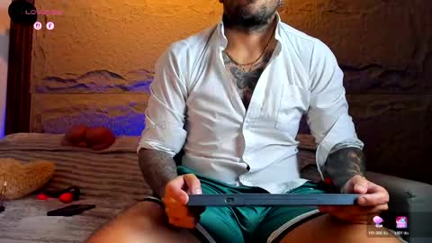 Snapshot of jonathan_rivers chatting on 05-03-26, 10:32 Jonathan RiversNew online show from 05-03-26, 10:32