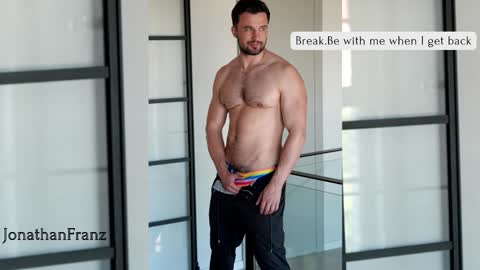 Snapshot of jonathanfranz123 chatting on 02-21-25, 06:26 jonathanfranz123 online show from 02-21-25, 06:26