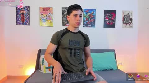 Instagram jonathanfit14 online show from 11-30-25, 09:30