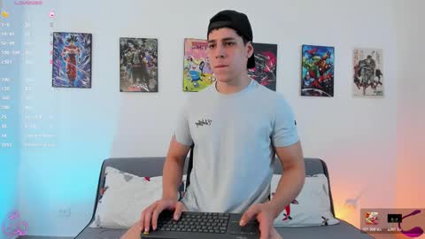 Instagram jonathanfit14 online show from 02-14-26, 09:44