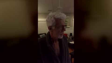 Snapshot of jonathanmandm chatting on 05-14-26, 06:20 jonathanmandm online show from 05-14-26, 06:20