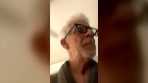 Snapshot of jonathanmandm chatting on 06-19-26, 04:00 jonathanmandm online show from 06-19-26, 04:00