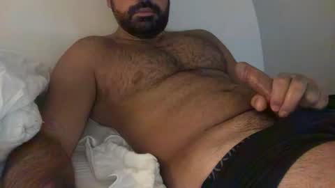 Snapshot of jonathansmitherson96 chatting on 10-31-25, 01:01 jonathansmitherson96 online show from 10-31-25, 01:01