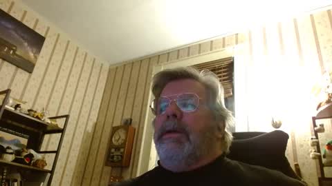 joncpics online show from 12-04-24, 11:46