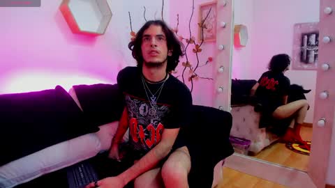 jonny_gilbert online show from 04-01-26, 03:09