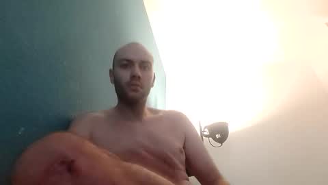 Snapshot of jonnyblow chatting on 10-28-25, 11:03 J online show from 10-28-25, 11:03