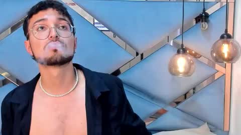 JonnyGreey online show from 11-23-25, 07:13